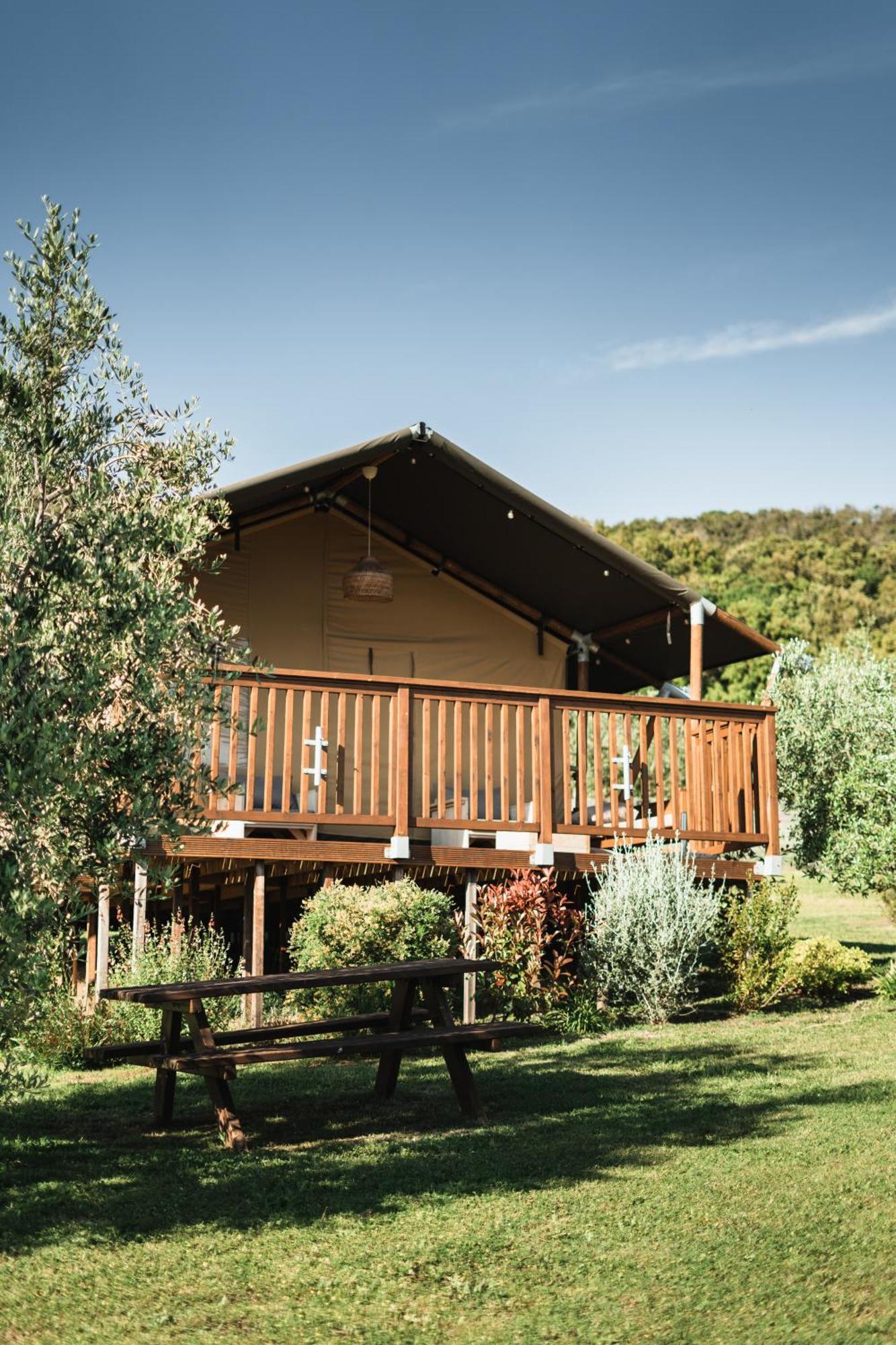 Hotel Glamping Le Tegole Riparbella Exterior foto